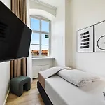 Διαμέρισμα Limehome Maximiliansplatz